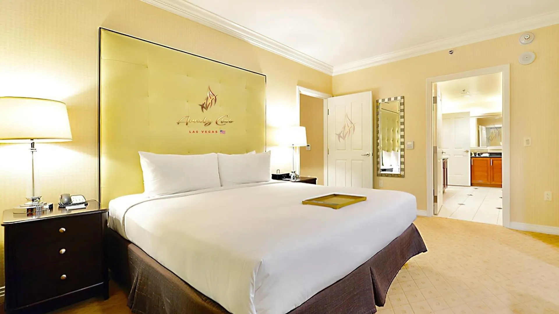 Amalz 2 Bedroom 3 Bathroom Balcony Suite At Mgm Signature ! Las Vegas USA